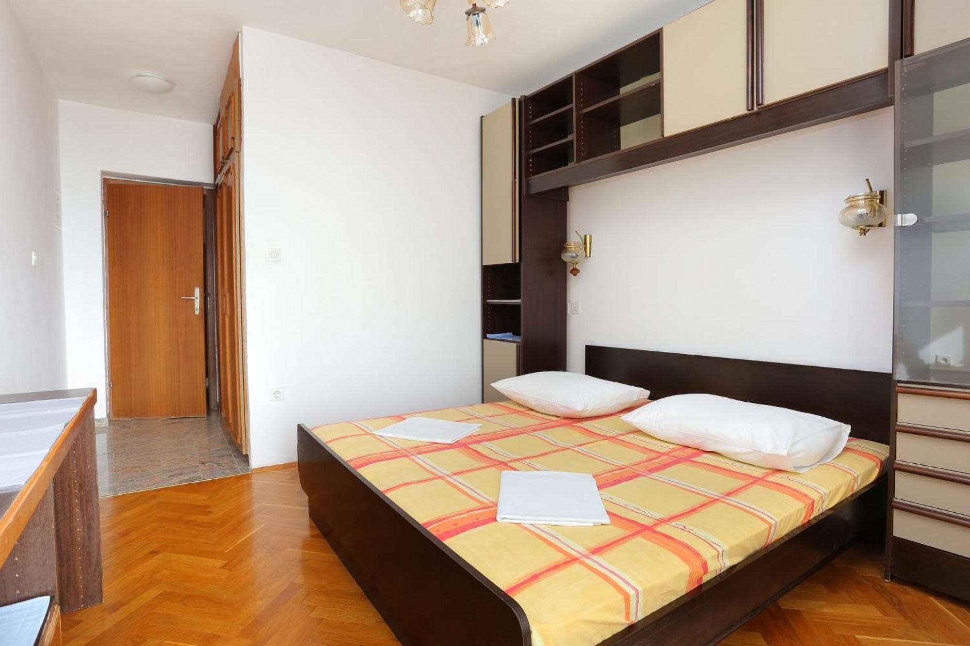 Rooms With A Parking Space Brela, Makarska - 17281 객실 사진